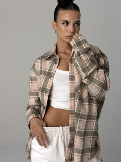 OVERSIZED SHIRT IN BABY PINK - Image 4