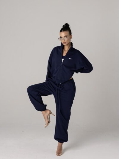 VINTAGE BLUE RAGLAN ZIP SWEAT - Image 4