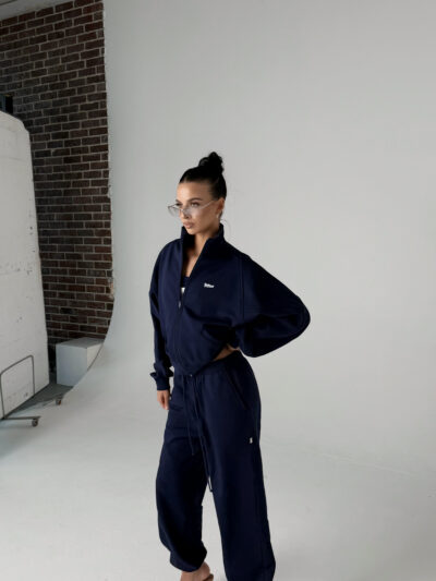 VINTAGE BLUE RAGLAN ZIP SWEAT - Image 2