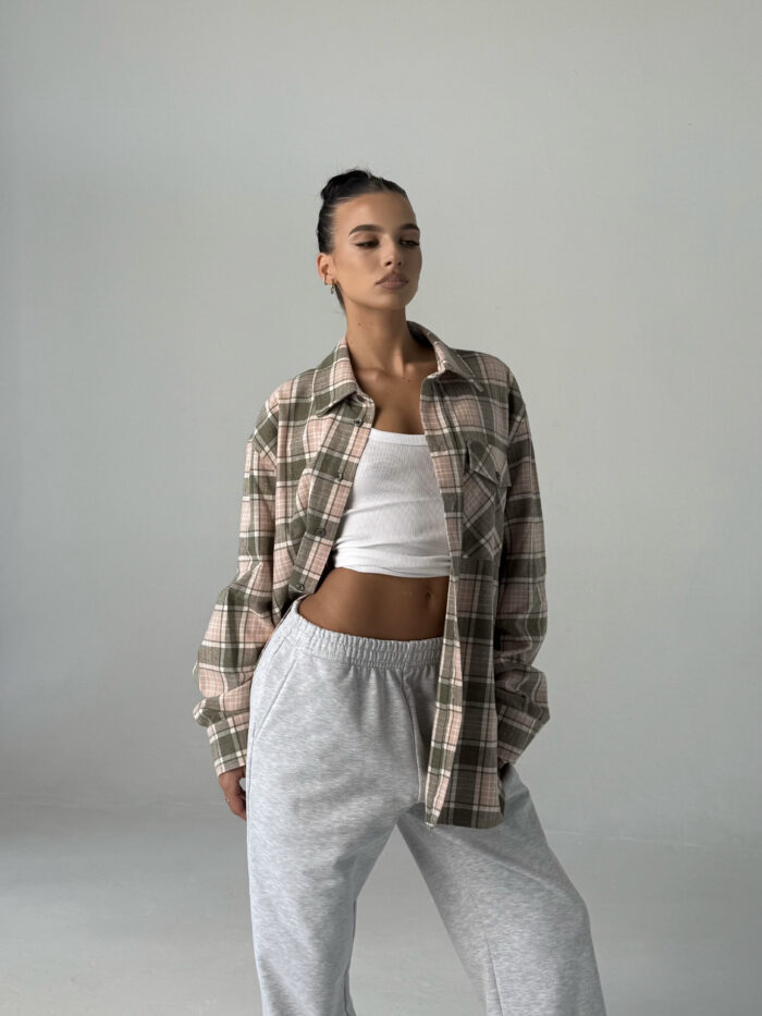 OVERSIZED SHIRT IN BABY PINK