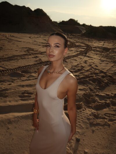 EMIRA DRESS IN NUDE - Image 2