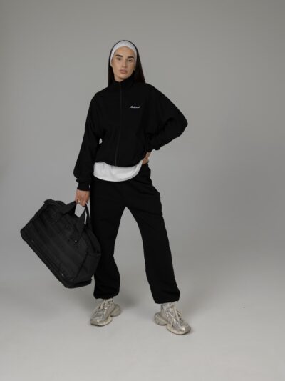 HIGH COLLAR ZIP IN BLACK